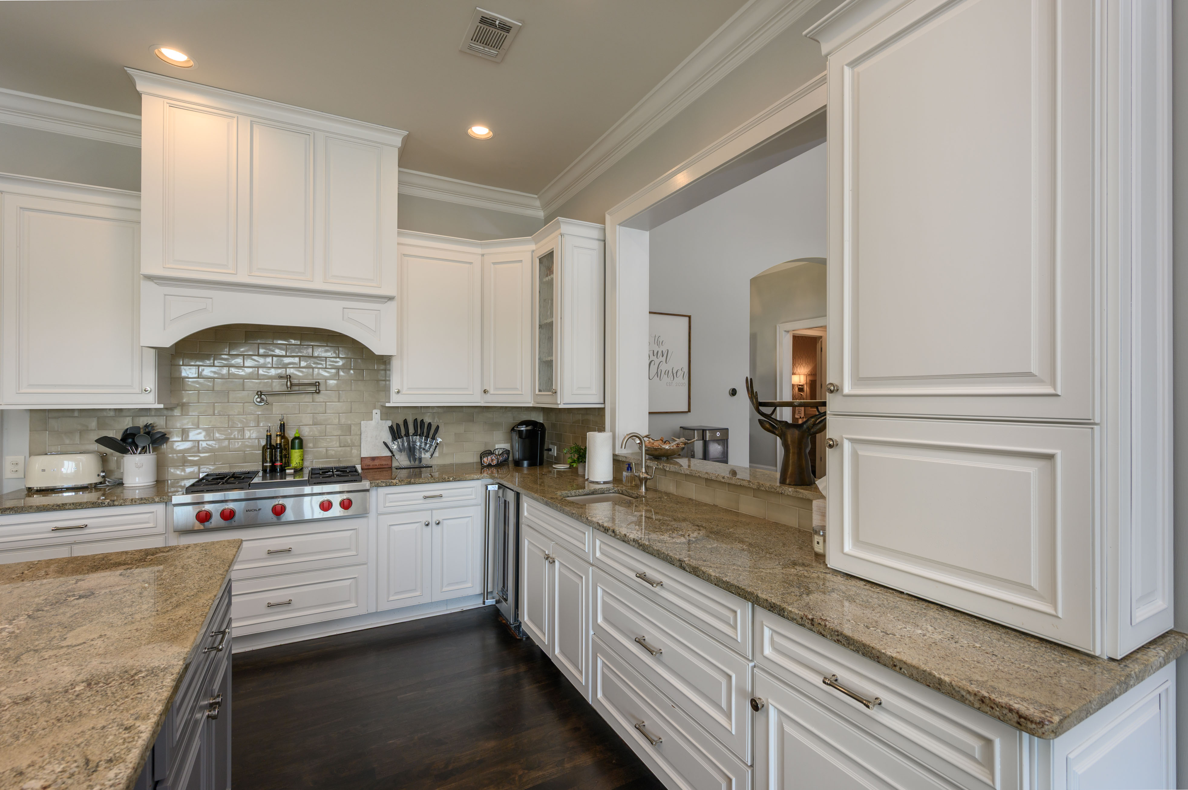 1060 Montgomery Drive image 19